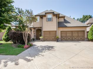 8688 E 105th Ct, Tulsa, OK 74133