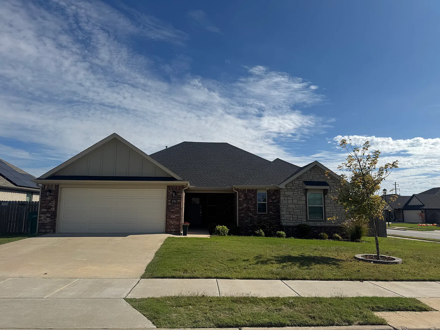 4 bed, 1841 sqft, $2,100 — Photo 1