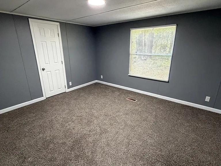 8193 River Rd — Photo 11