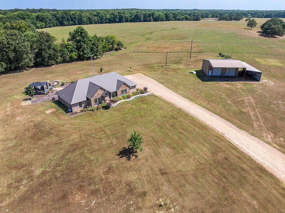 1st image of 1532 County Road 2800