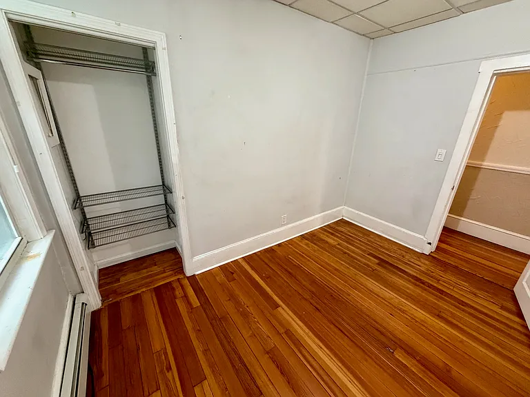 324 Chelsea St #3 — Photo 11