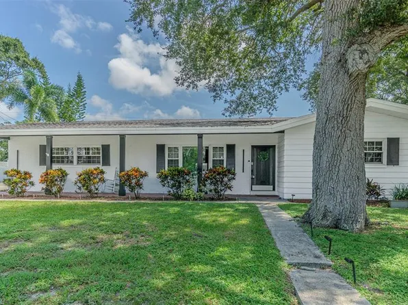 863 BAY BREEZE TERRACE, LARGO, FL 33770