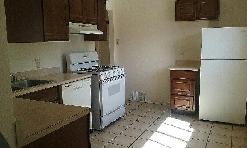 Kitchen with dinning area