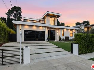 5649 Rawlings Ave, Woodland Hills, CA 91367