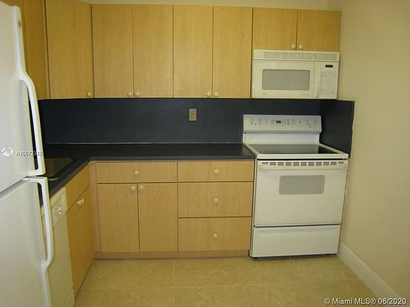 4th image of 7830 Camino Real #K-205