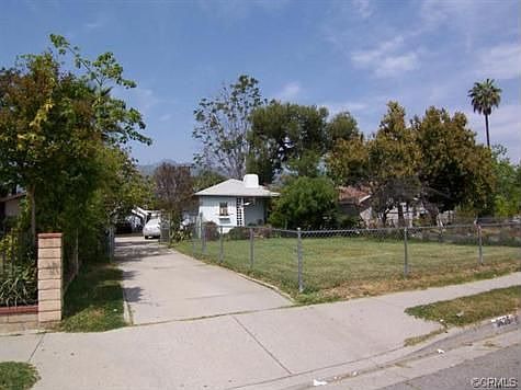 5th image of 3625 E Del Mar Blvd