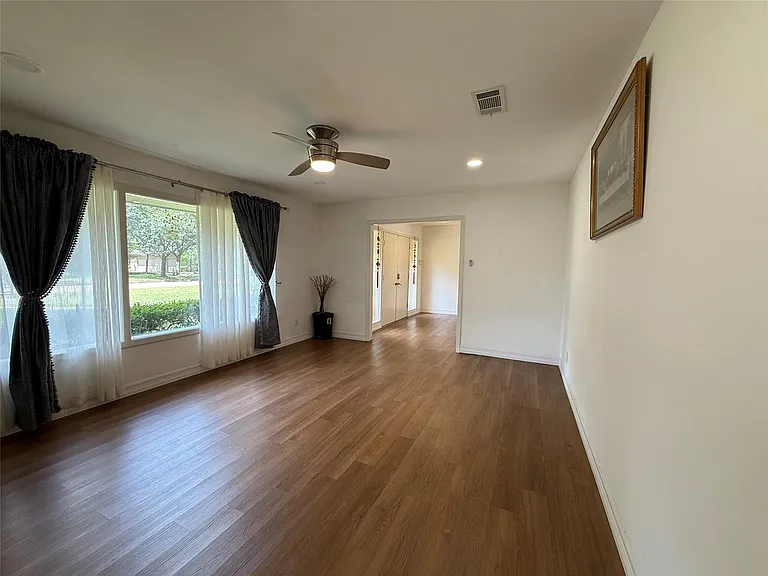 11915 Steppingstone Ln — Photo 11
