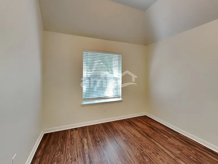 3720 Drexel Dr — Photo 21