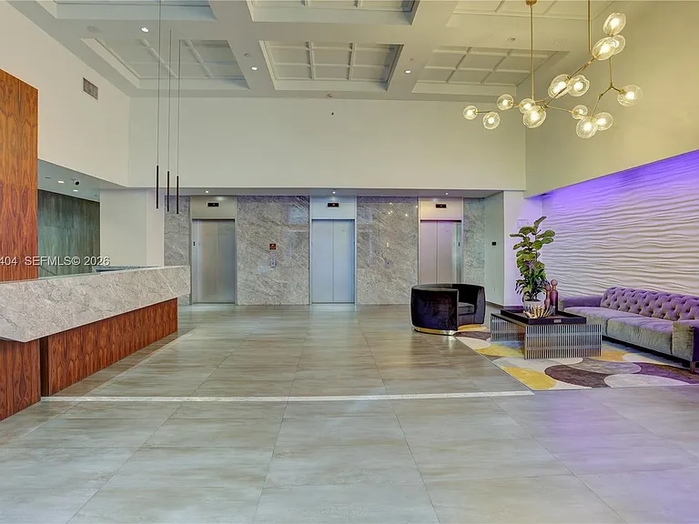 10 Aragon Ave #1220 — Photo 12