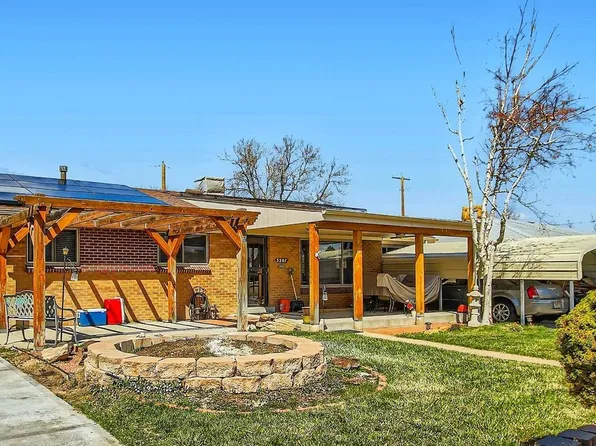 3207 Vaughn Street, Aurora, CO 80011