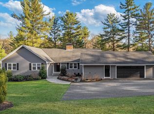 148 Pine St, Dover, MA 02030