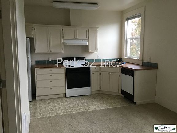 3rd image of 601 N Anderson St APT 4