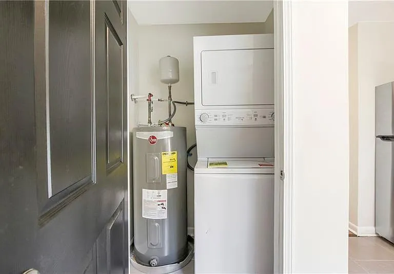 551 Valley Hill Rd SE #A — Photo 11