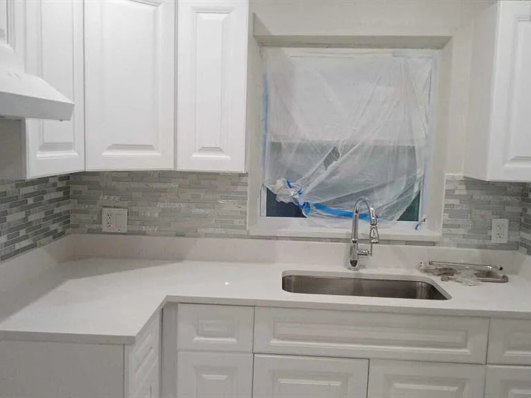 510 Texas Ct #A — Photo 2