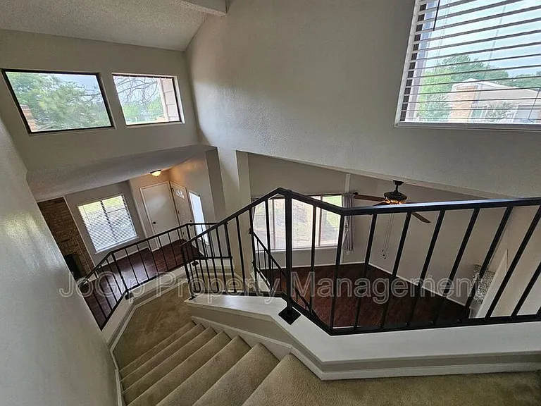 601 Harvest Hill St — Photo 22