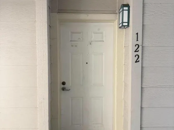 1400 El Camino Real APT 122, South San Francisco, CA 94080