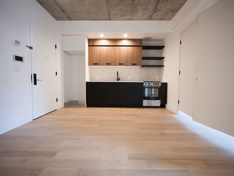 1st image of 150 Manhattan Ave #3G