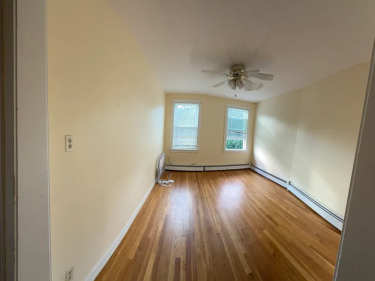 283 New Britain Ave #C1 — Photo 11