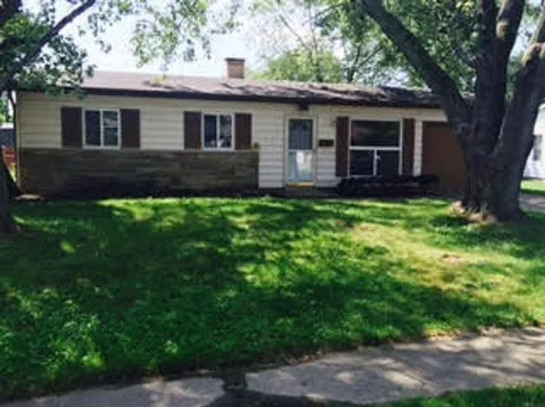 7907 E Renfrew Dr, Indianapolis, IN 46226