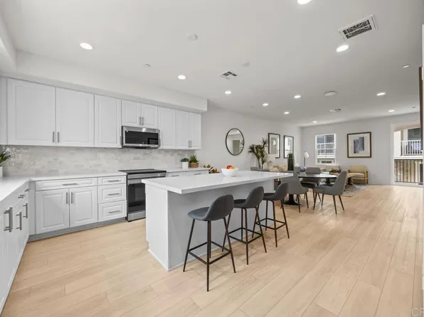 8639 Amherst St, Santee, CA 92071