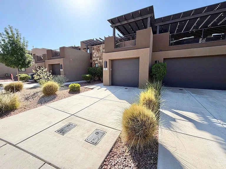 4802 N Winged Foot Dr — Photo 3