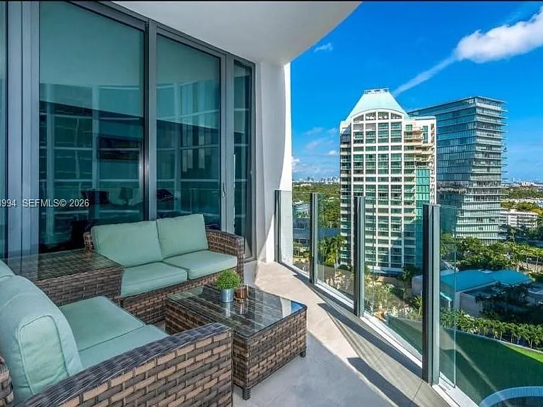 2831 S Bayshore Dr #1504 — Photo 21