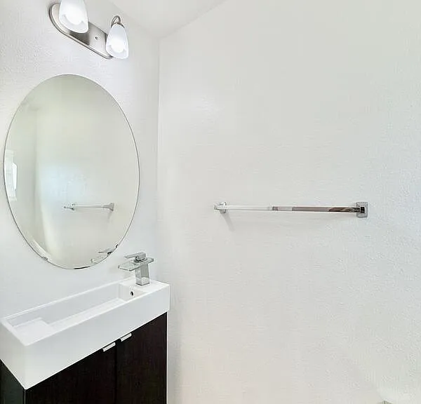 3824 Exeter Ln #1 — Photo 48