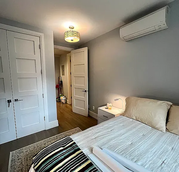 134 E 28th St #14 — Photo 8