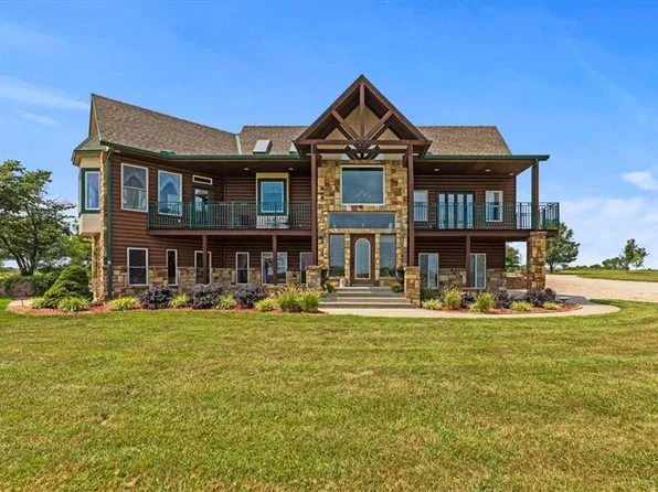 25400 S State Route M, Garden City, MO 64747