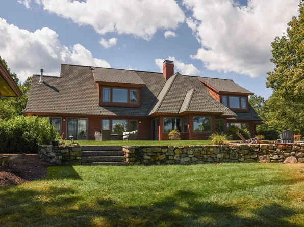 48 Pease Road, Meredith, NH 03253