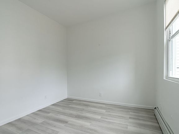 4th image of 38-57 9th St #2