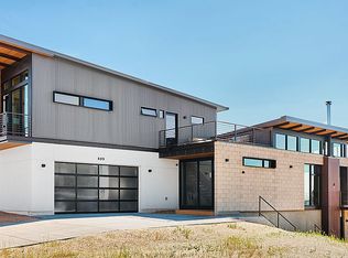 809 Uintah Bluffs Pl, Colorado Springs, CO 80904