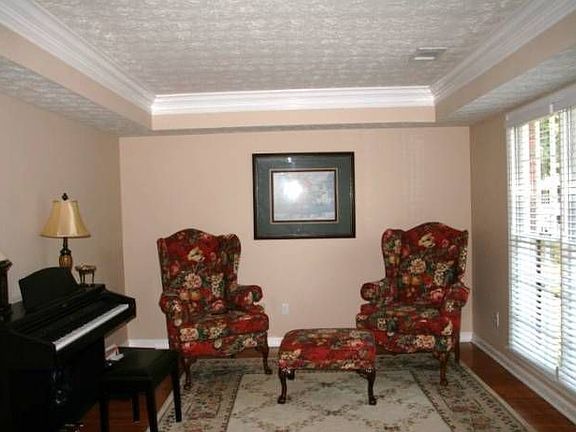 3rd image of 4312 Arbor Landing Dr