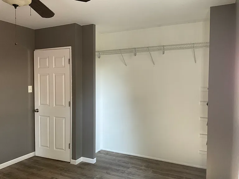 2nd bedroom closet