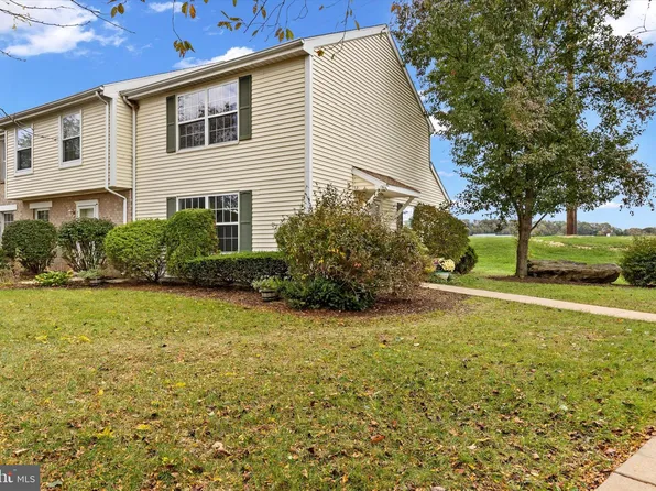 71 Lexton Dr #71, York, PA 17404