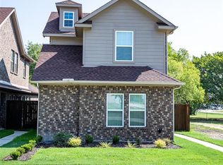 2829 4th St, Sachse, TX 75048