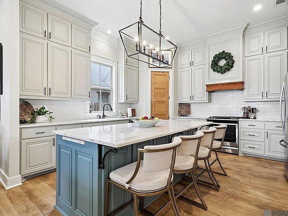 5th image of 7143 Rue Lierre