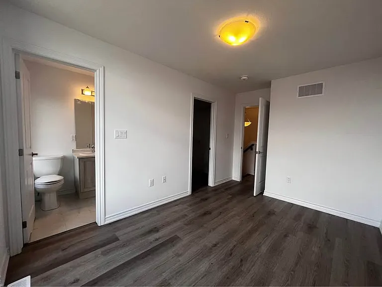 461 Blackburn Dr #39 — Photo 15