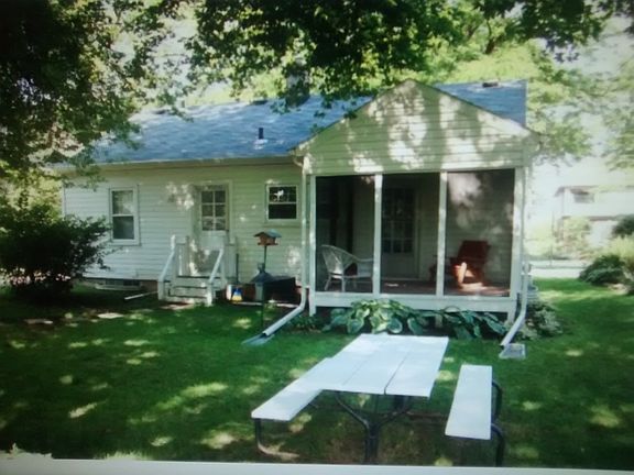 2nd image of 2133 E Johnson St