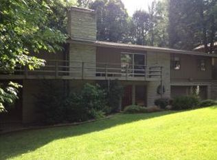 1823 Woodhaven Dr, Elizabethton, TN 37643