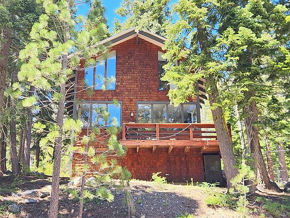 3rd image of 1965 Alpine Meadows Rd