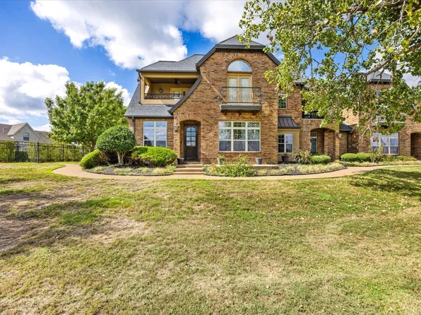 2200 Herons Nest Dr #2200, Granbury, TX 76048