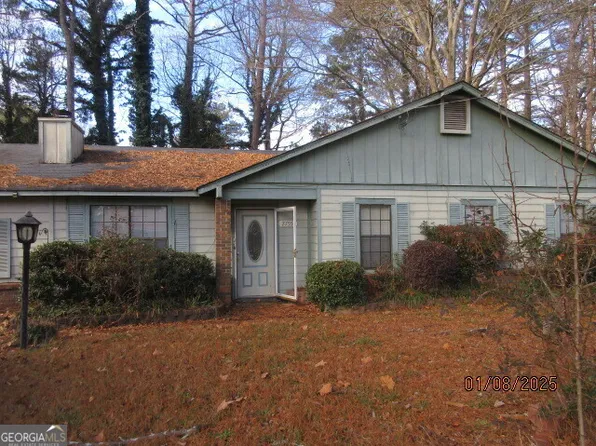 7755 Chase Woods Dr, Jonesboro, GA 30236