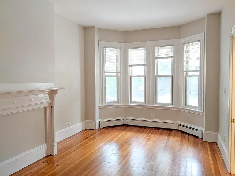 18 Park Ave #2 — Photo 16
