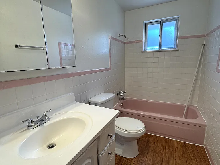 321 S Salem St — Photo 11