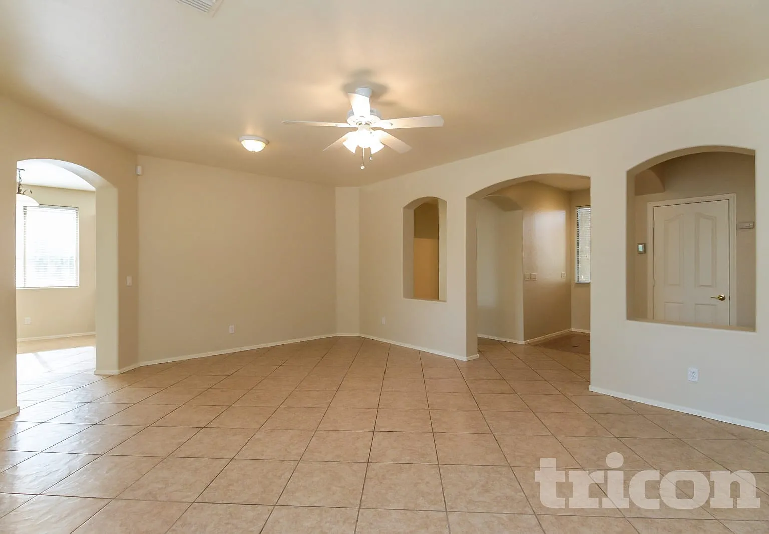 4325 N 125th Avenue Litchfield Park AZ — Photo 3