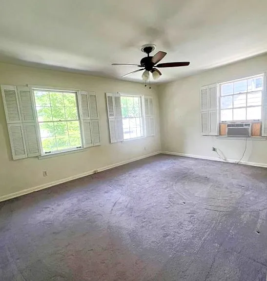 2429 Glenwood Dr NE #B — Photo 8