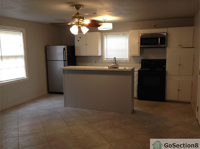 1st image of 1410 18th St APT 3
