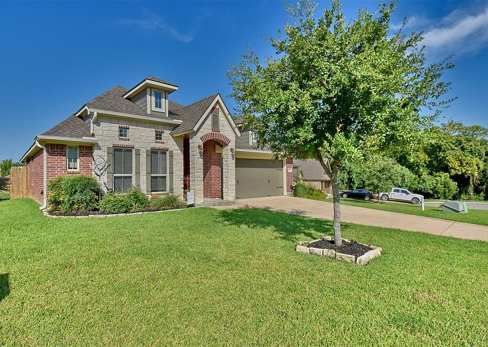 1st image of 2202 Parker Ct