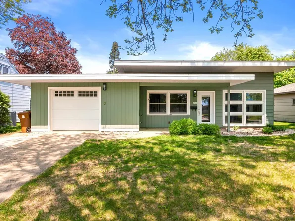 2716 PRAIS STREET, Stevens Point, WI 54481